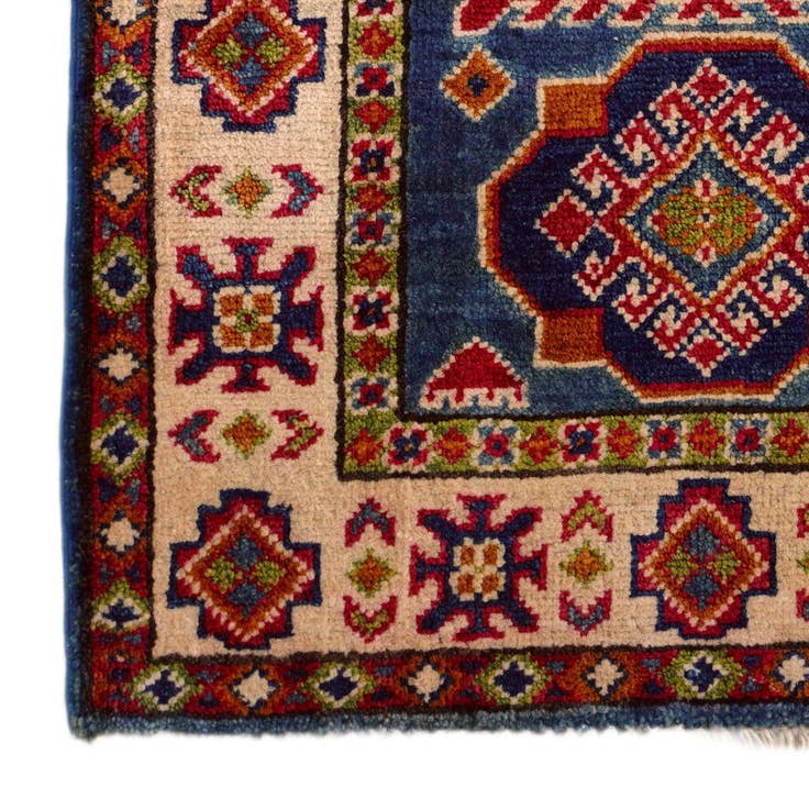Detail image of 2' x 3' Hand Knotted Kazak Rug