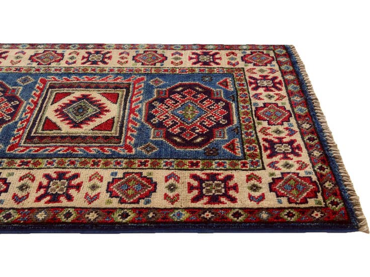 Detail image of 2' x 3' Hand Knotted Kazak Rug