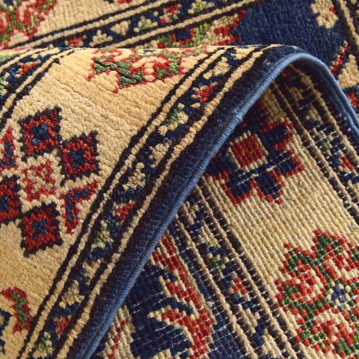 Detail image of 2' x 3' 1 Hand Knotted Kazak Rug