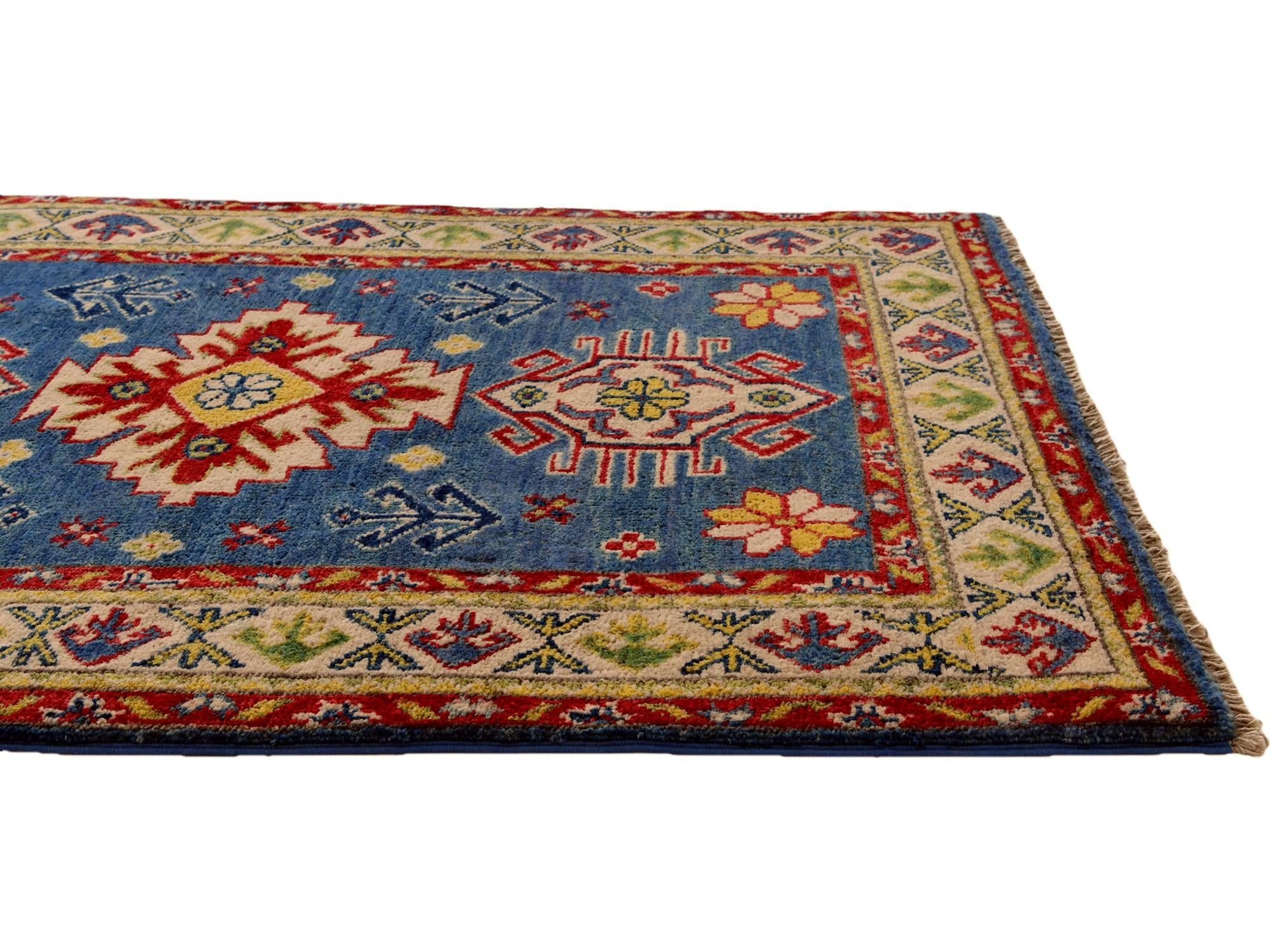 2' 8 x 4' 4 Hand Knotted Kazak Rug