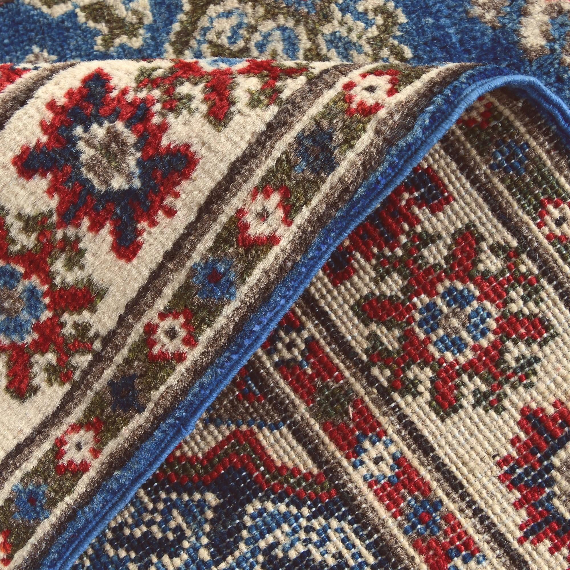 2' 7 x 4' 1 Hand Knotted Kazak Rug