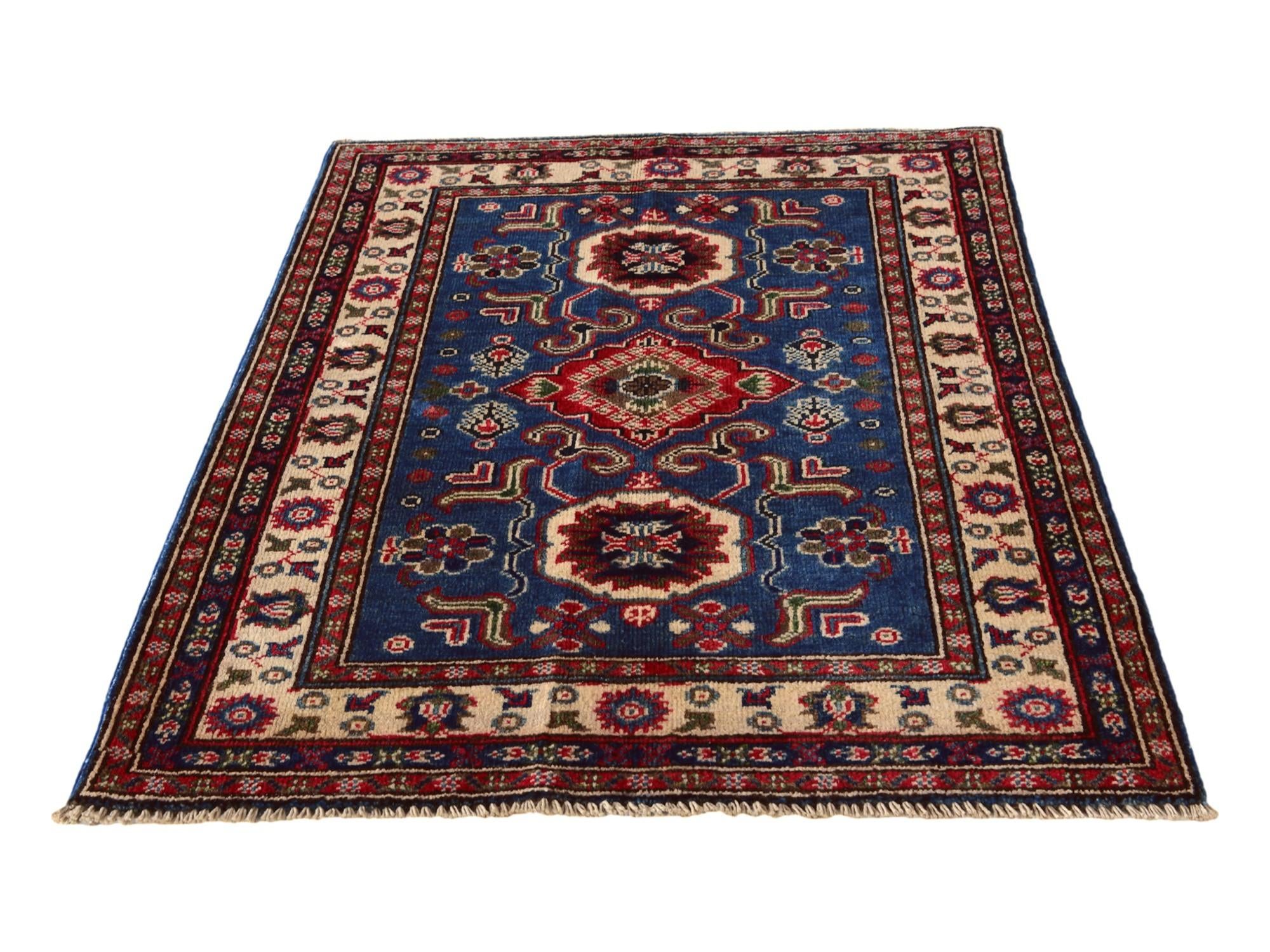 2' 9 x 4' 1 Hand Knotted Kazak Rug
