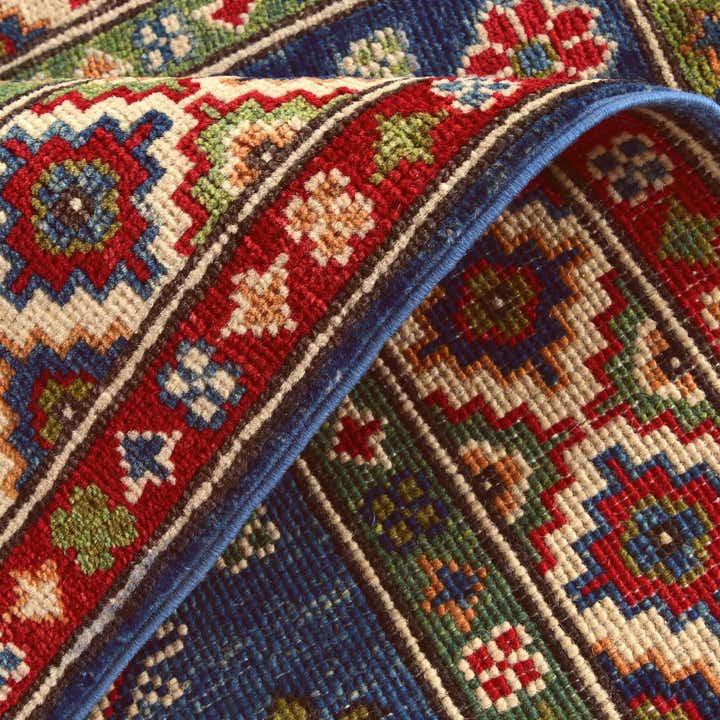 2' 8 x 4' 2 Hand Knotted Kazak Rug