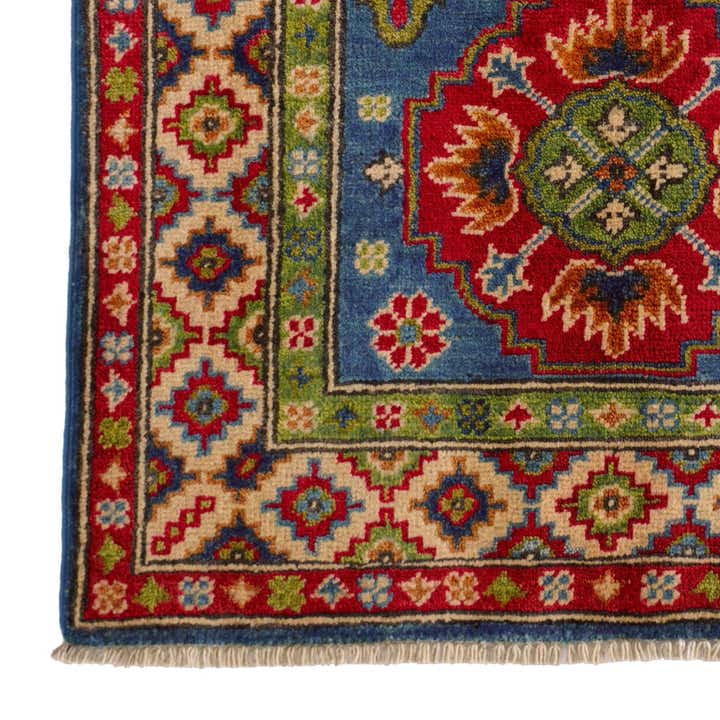 2' 7 x 4' 2 Hand Knotted Kazak Rug