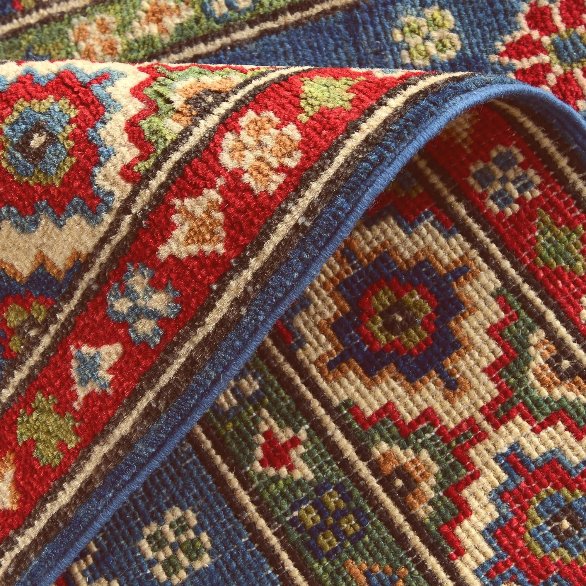 2' 7 x 4' 2 Hand Knotted Kazak Rug
