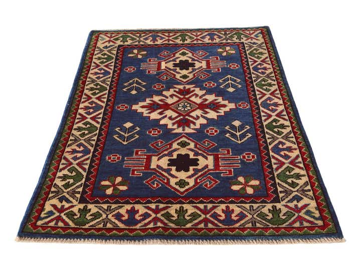 2' 9 x 4' 2 Hand Knotted Kazak Rug