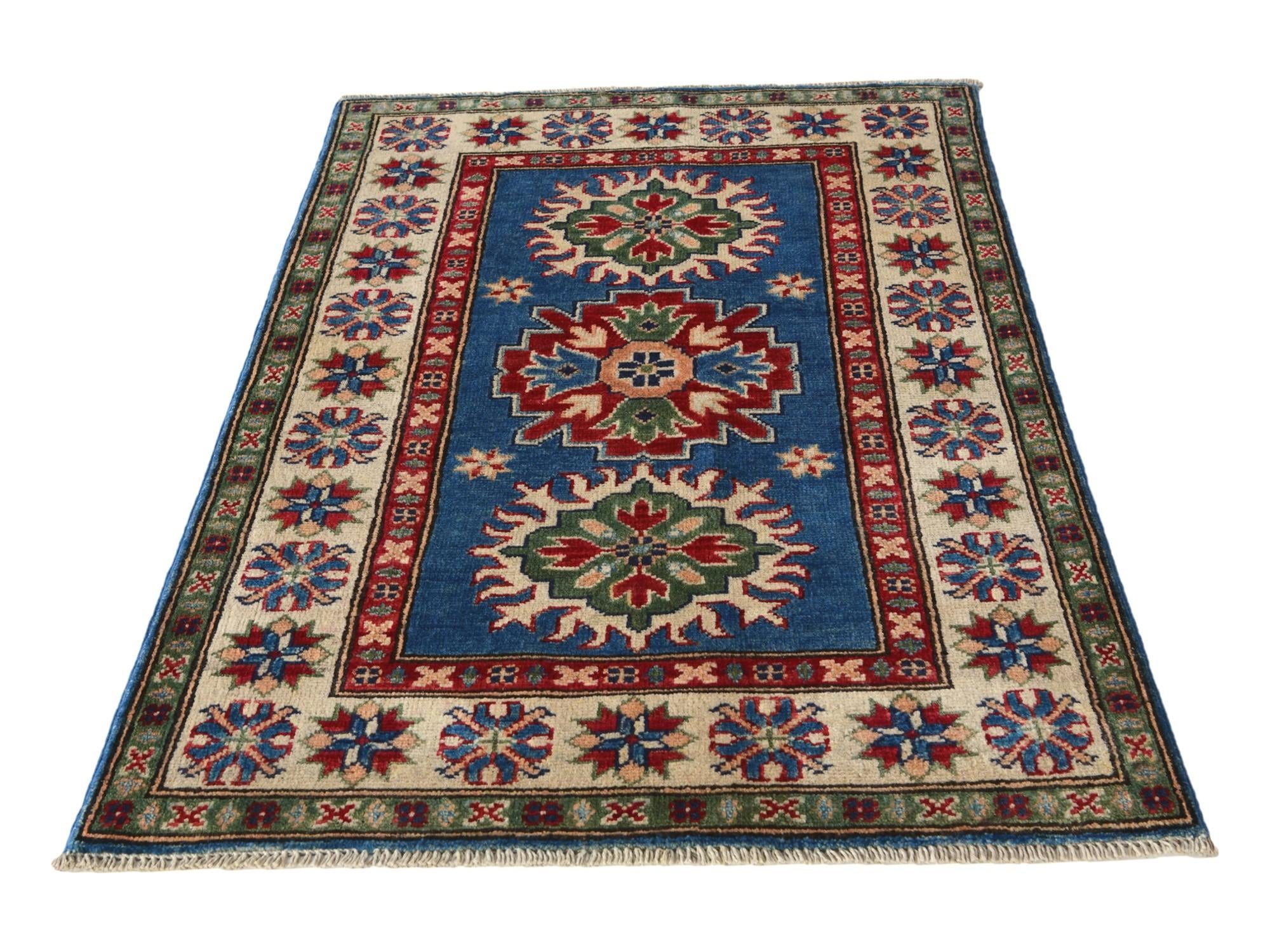 2' 7 x 4' 1 Hand Knotted Kazak Rug