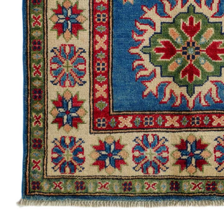 2' 7 x 4' 1 Hand Knotted Kazak Rug