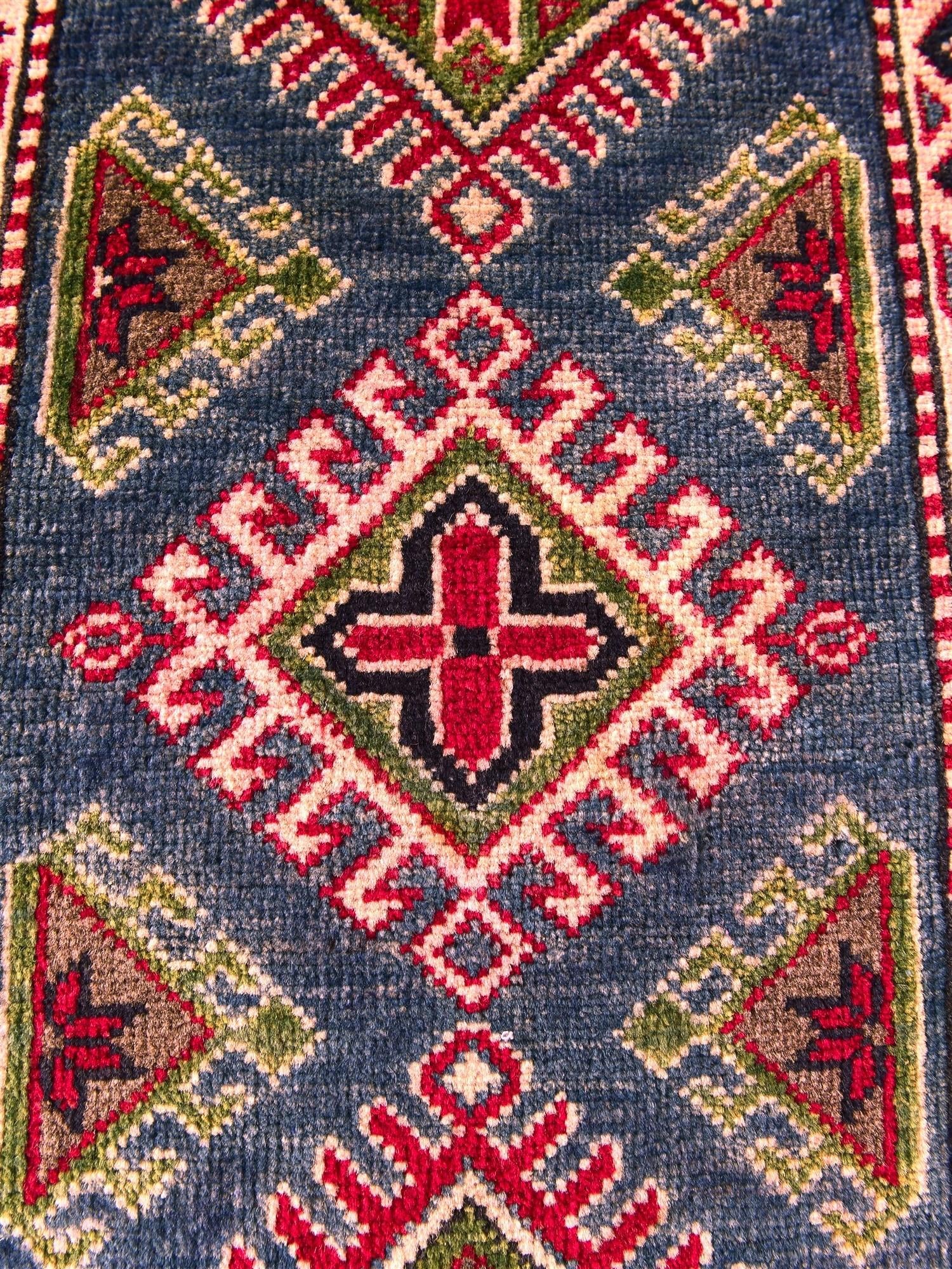 2' x 2' 10 Hand Knotted Kazak Rug