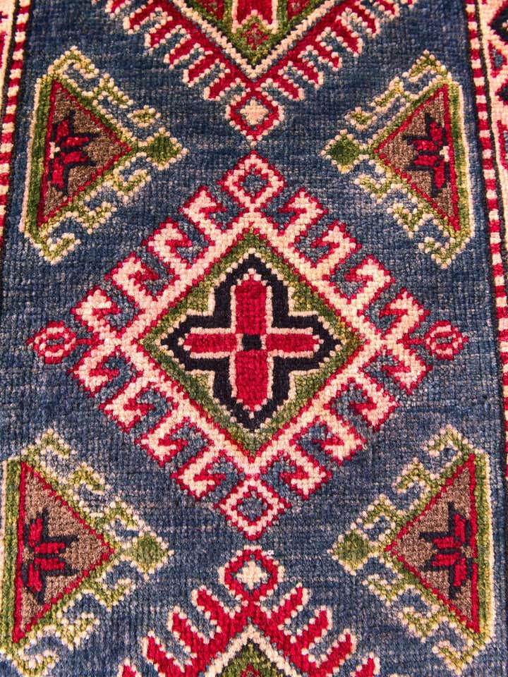 2' x 2' 10 Hand Knotted Kazak Rug