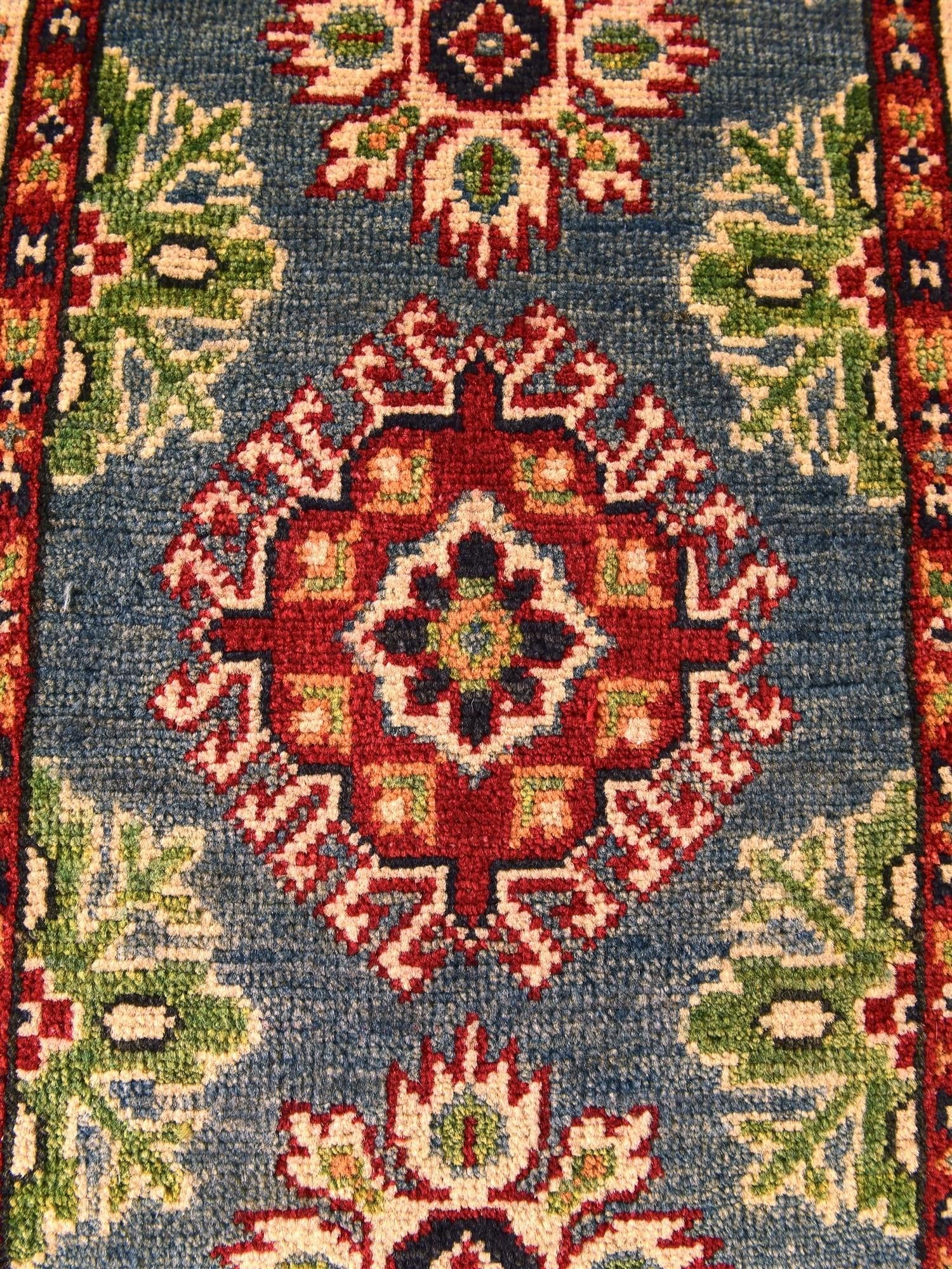 2' x 3' 1 Hand Knotted Kazak Rug