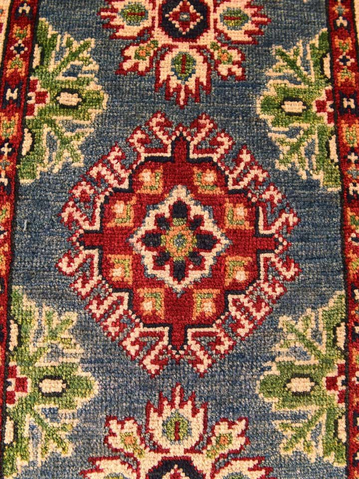2' x 3' 1 Hand Knotted Kazak Rug