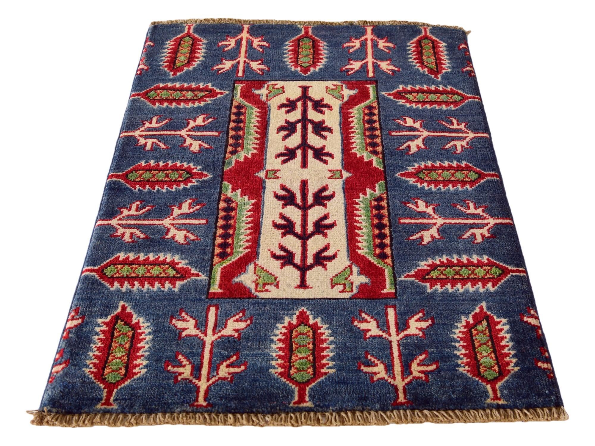 2' x 3' Hand Knotted Kazak Rug