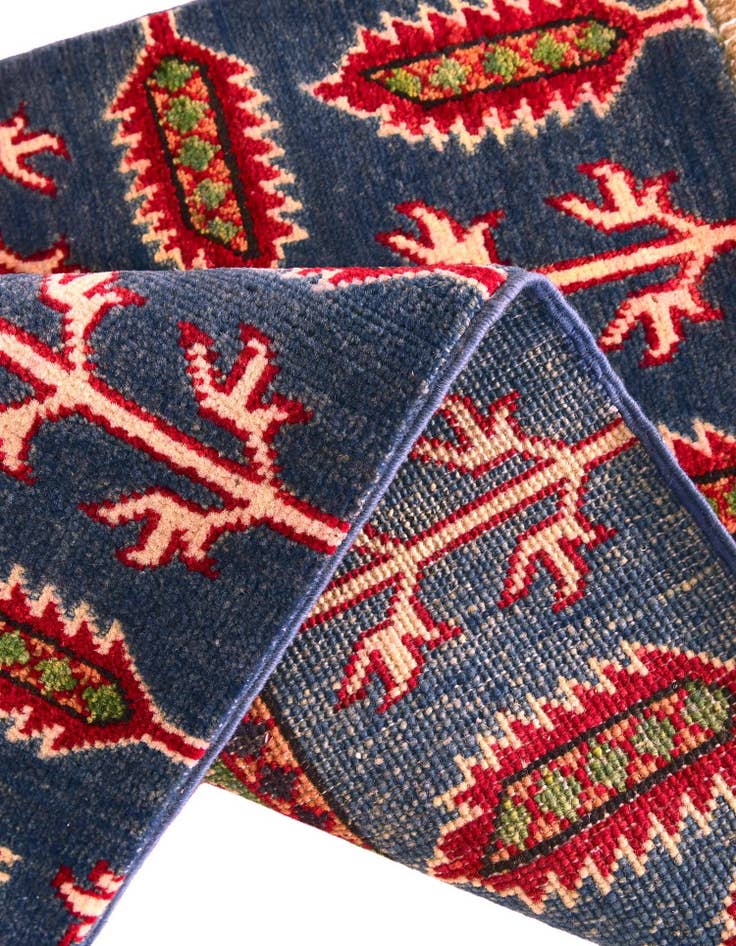 Detail image of 2' x 3' Hand Knotted Kazak Rug