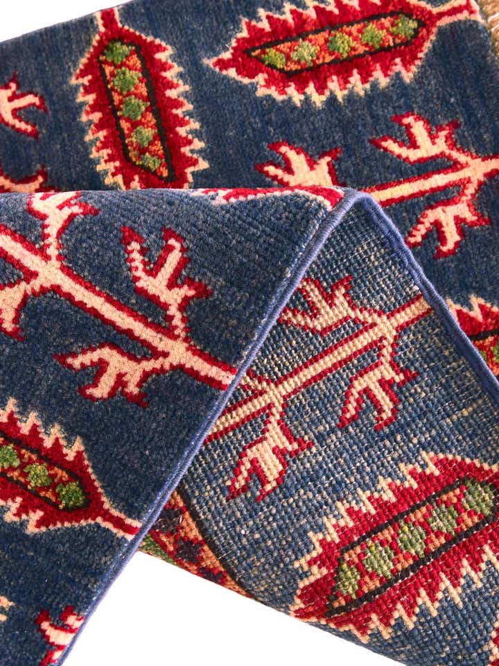 2' x 3' Hand Knotted Kazak Rug