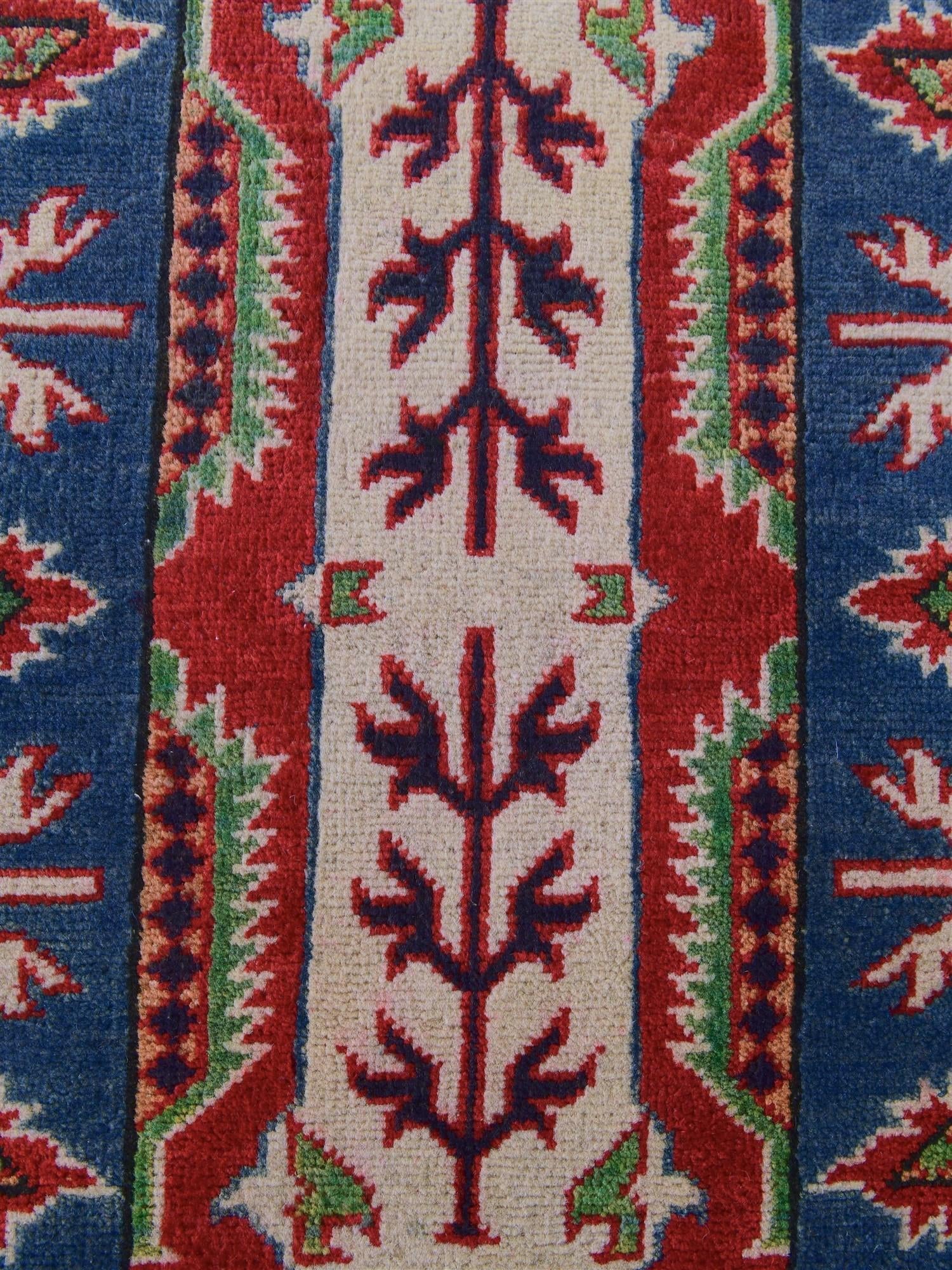 2' x 3' Hand Knotted Kazak Rug