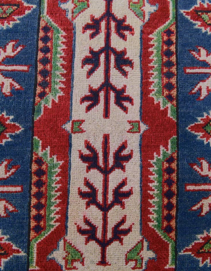 Detail image of 2' x 3' Hand Knotted Kazak Rug