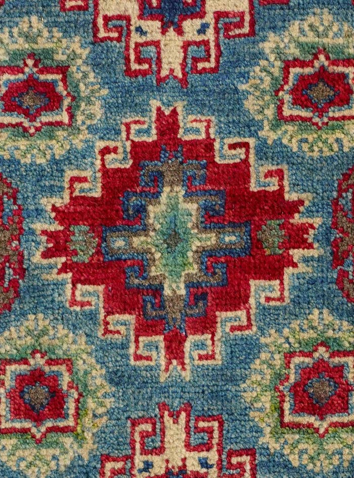 Detail image of 2' x 3' 2 Hand Knotted Kazak Rug