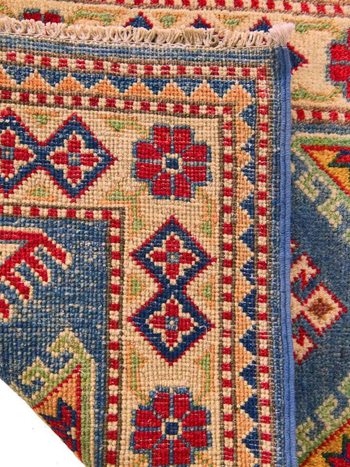 2' x 3' Hand Knotted Kazak Rug