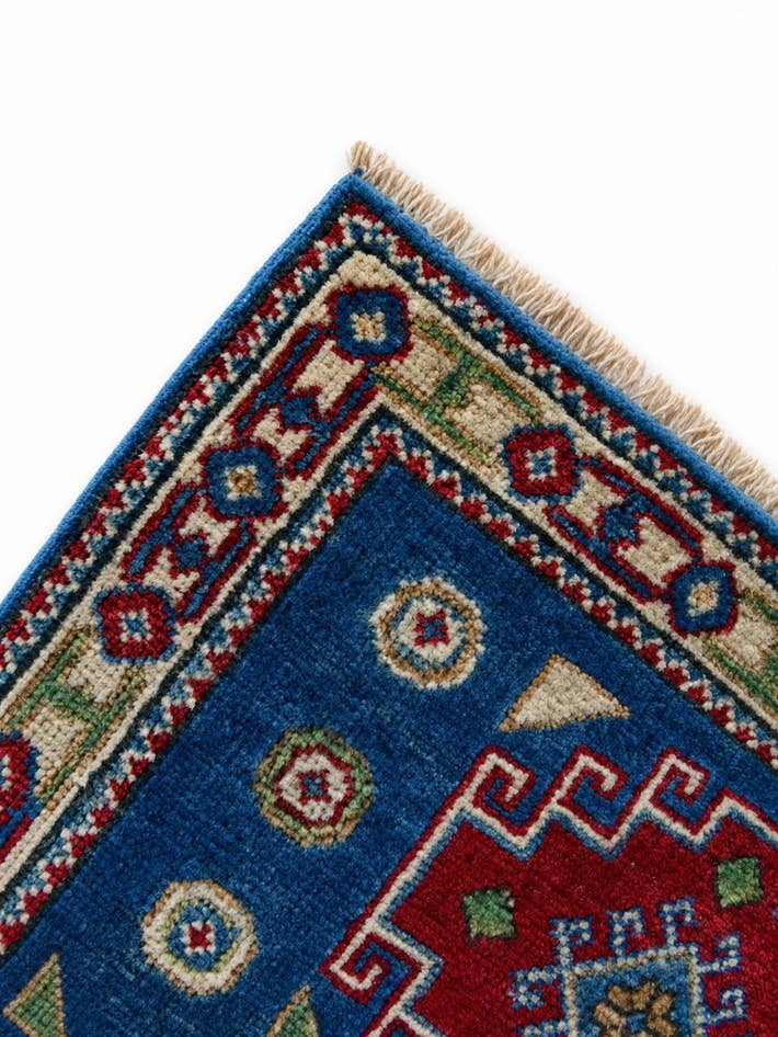 Detail image of 2' x 3' Hand Knotted Kazak Rug