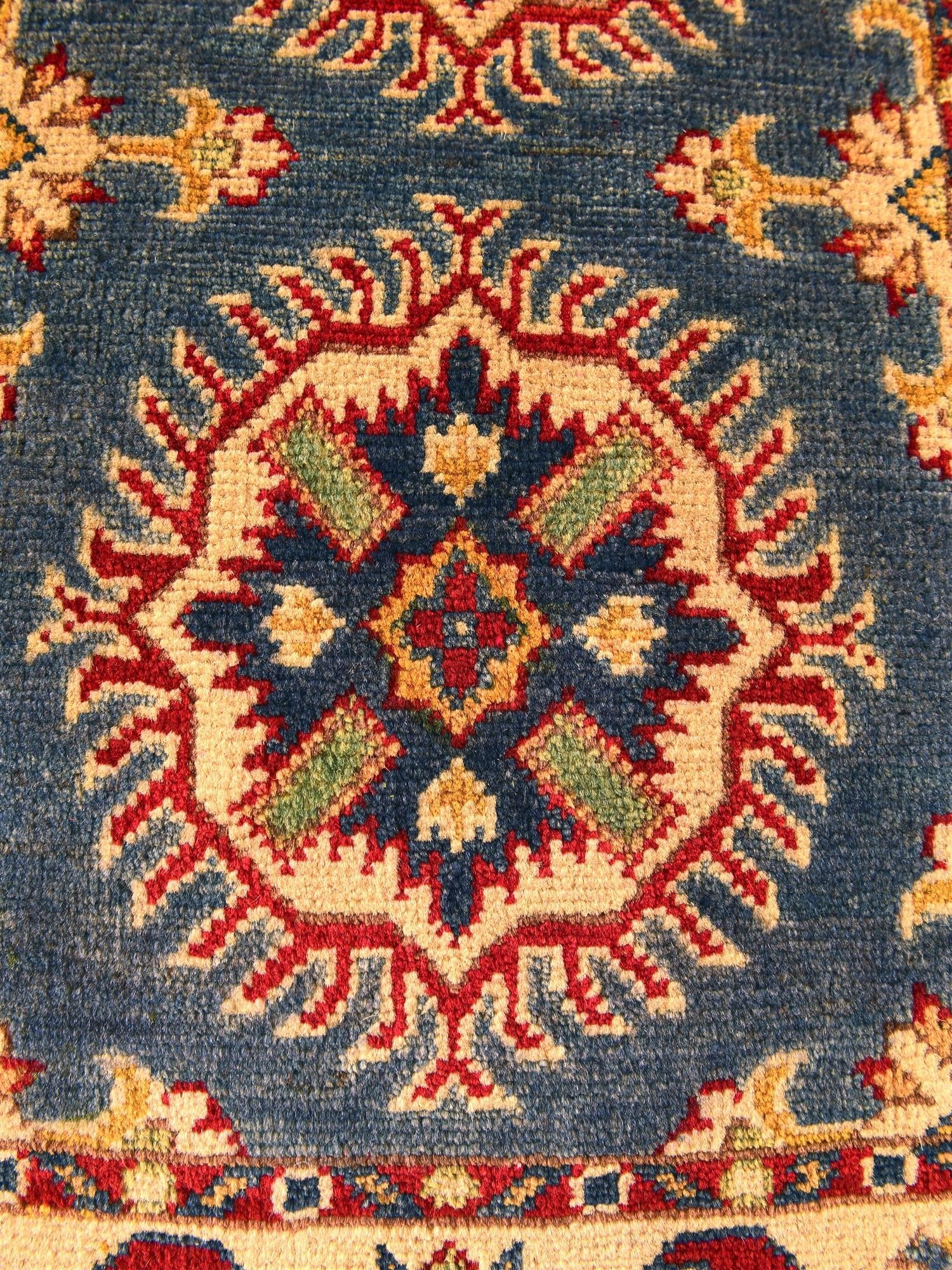 2' x 3' Hand Knotted Kazak Rug