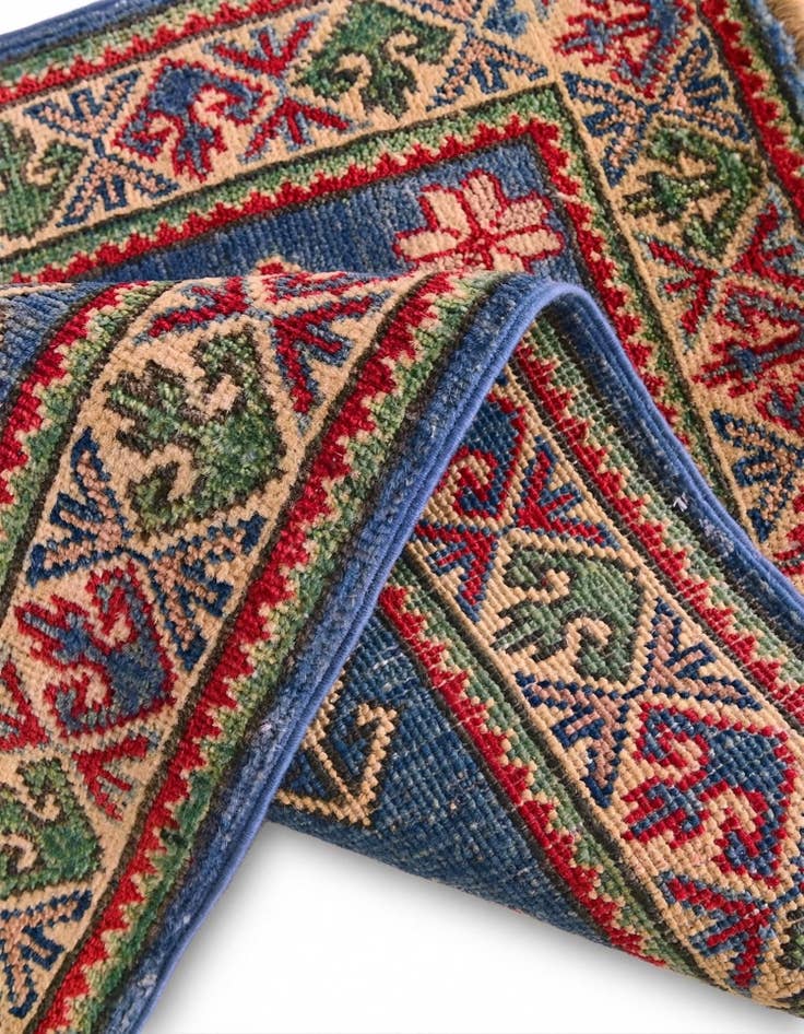 Detail image of 2' x 3' 2 Hand Knotted Kazak Rug