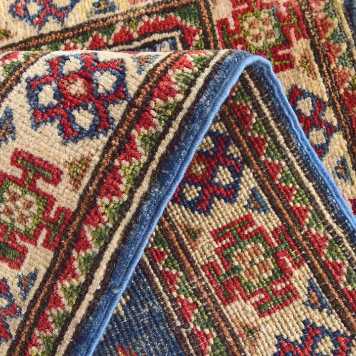 2' x 3' Hand Knotted Kazak Rug