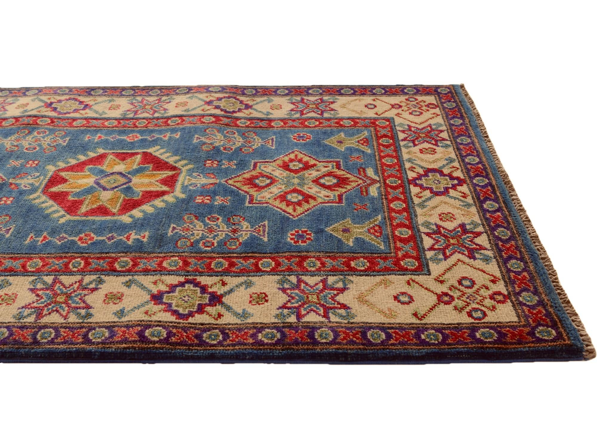 2' 8 x 4' 1 Hand Knotted Kazak Rug