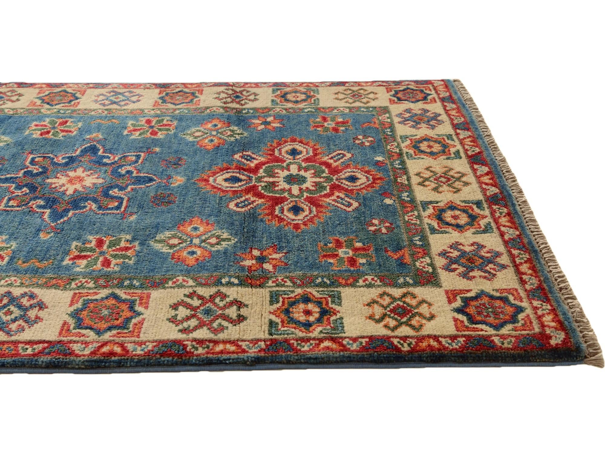2' 7 x 4' 2 Hand Knotted Kazak Rug