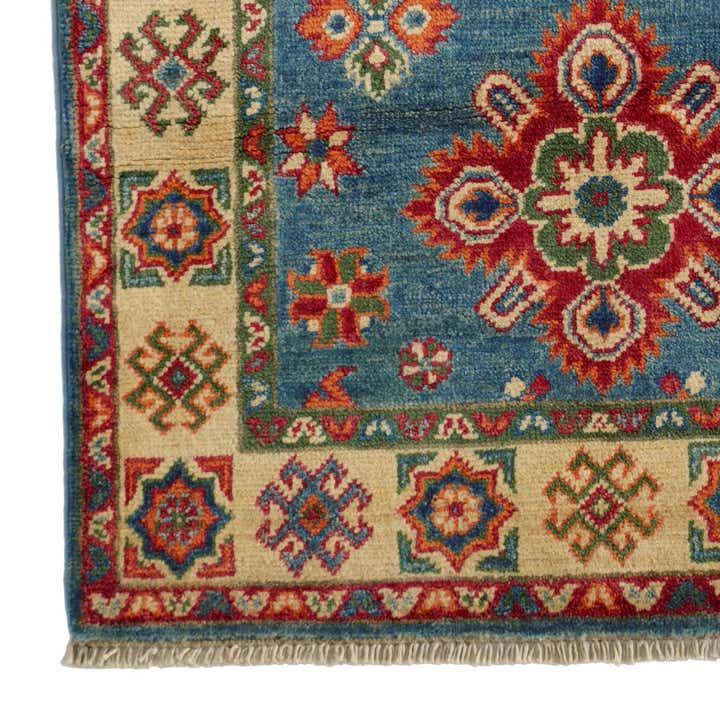 2' 7 x 4' 2 Hand Knotted Kazak Rug