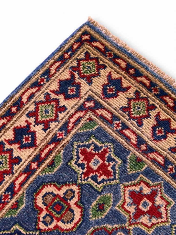 2' x 3' 1 Hand Knotted Kazak Rug