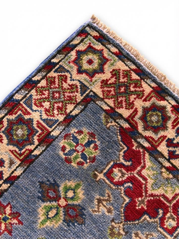 Detail image of 2' x 3' Hand Knotted Kazak Rug
