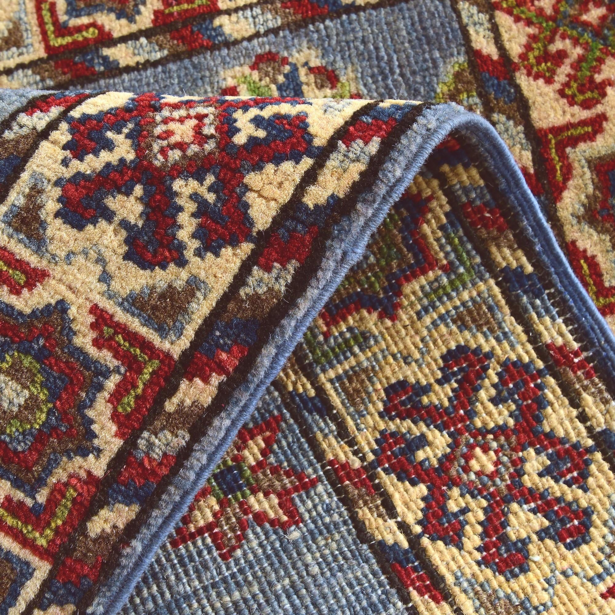 2' x 3' Hand Knotted Kazak Rug