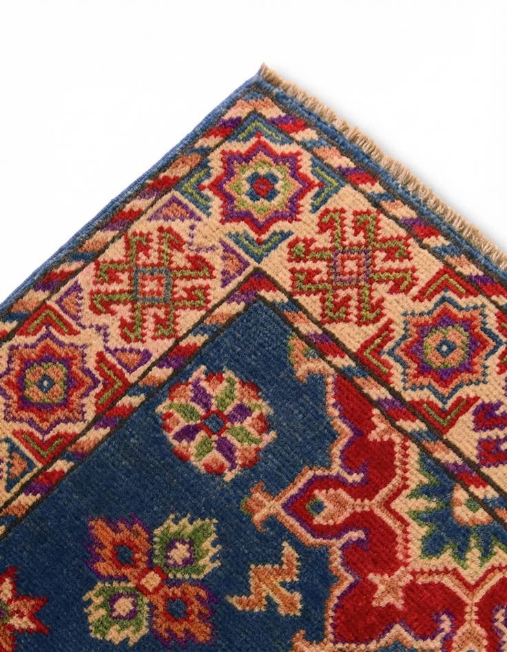 Detail image of 2' x 3' Hand Knotted Kazak Rug