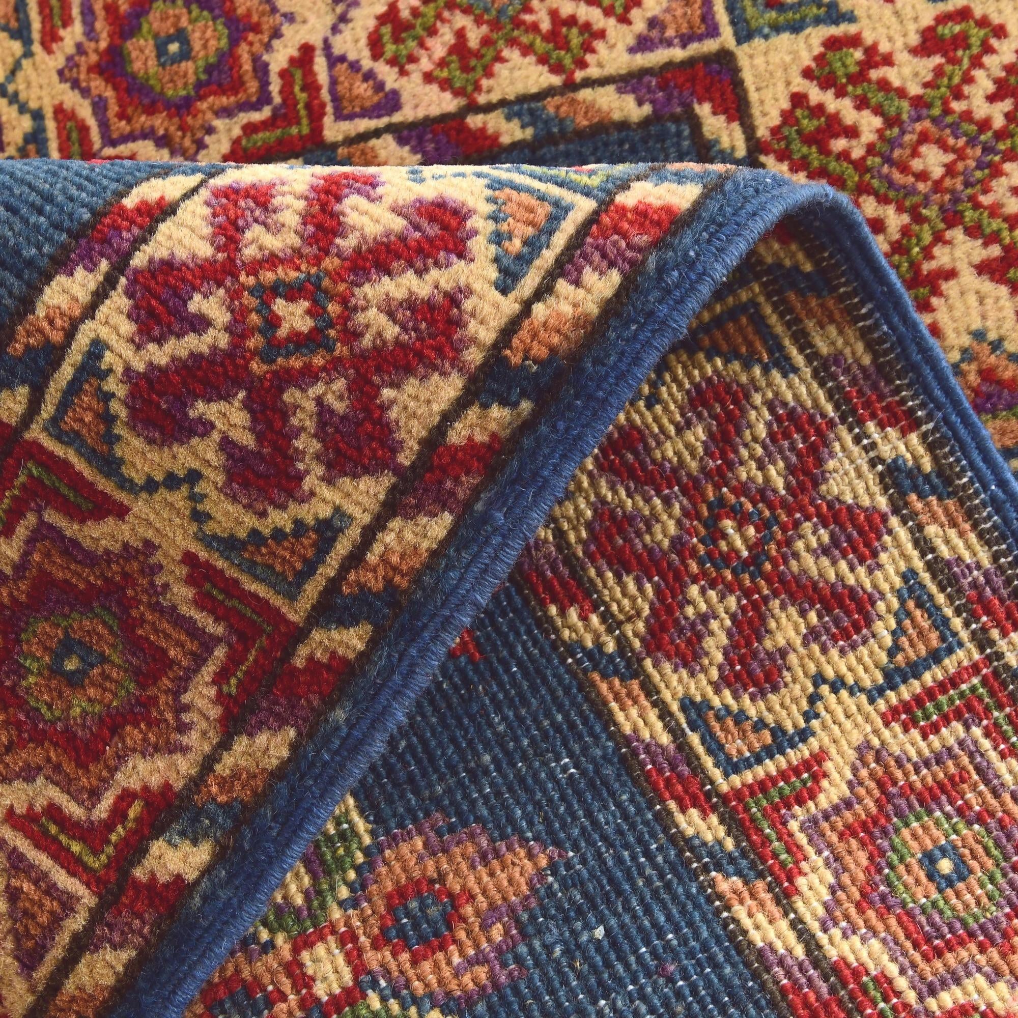 2' x 3' Hand Knotted Kazak Rug