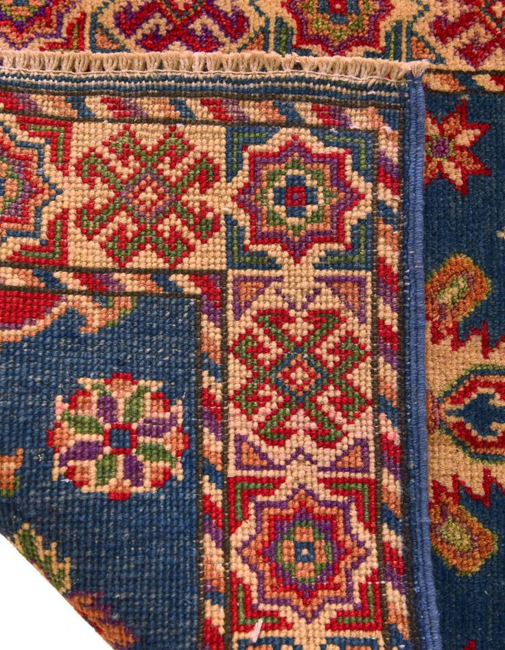 Detail image of 2' x 3' Hand Knotted Kazak Rug