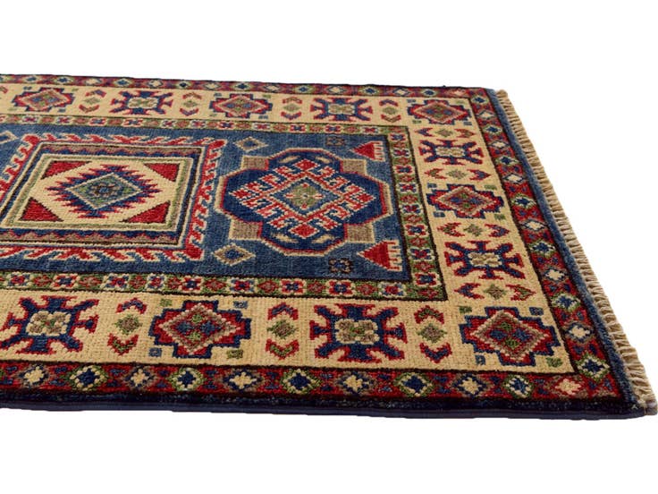 Detail image of 2' x 3' Hand Knotted Kazak Rug