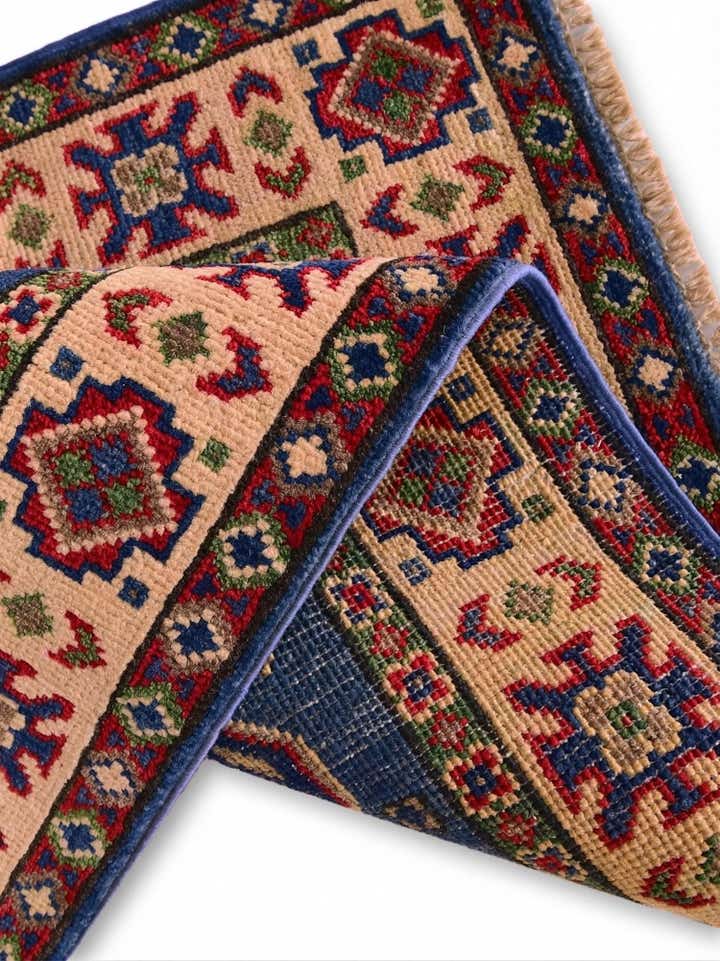 2' x 3' Hand Knotted Kazak Rug