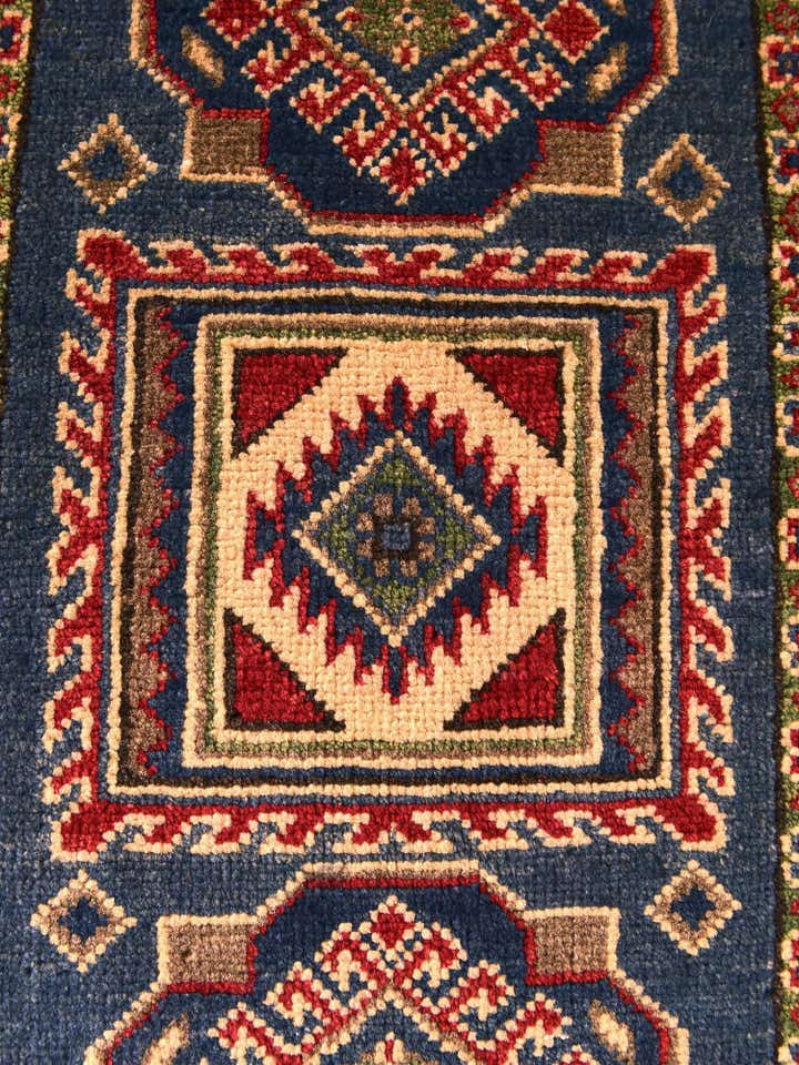 2' x 3' Hand Knotted Kazak Rug