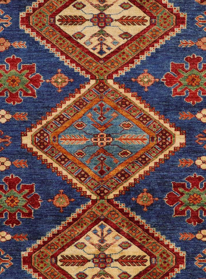 5' 9 x 8' 1 Hand Knotted Kazak Rug
