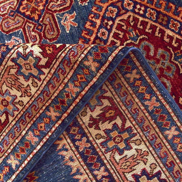 5' x 6' 10 Hand Knotted Kazak Rug