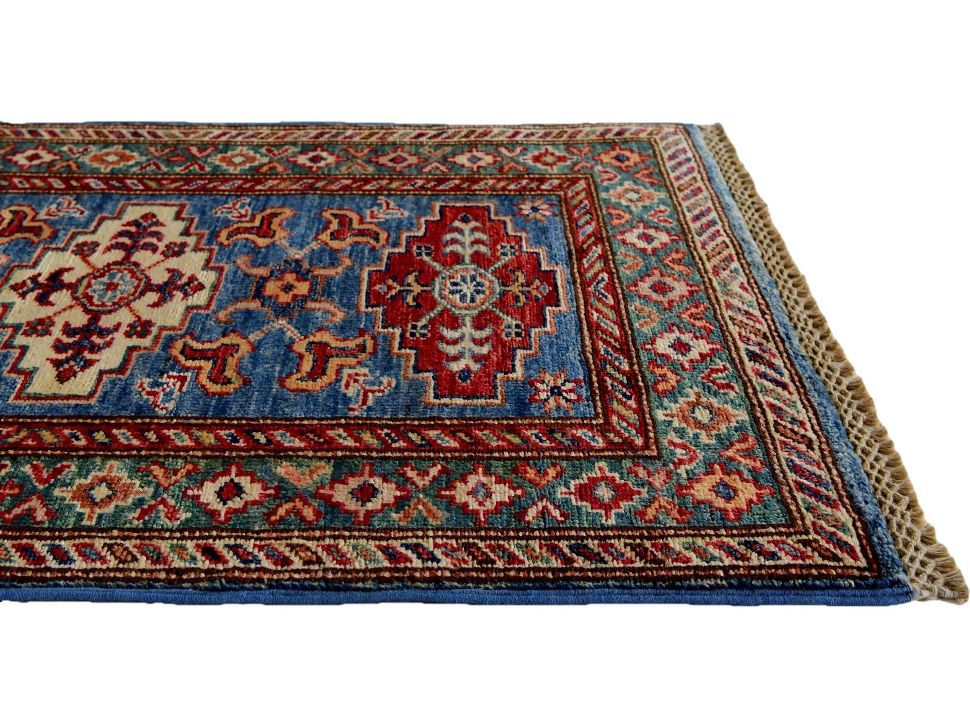 2' x 3' Hand Knotted Kazak Rug