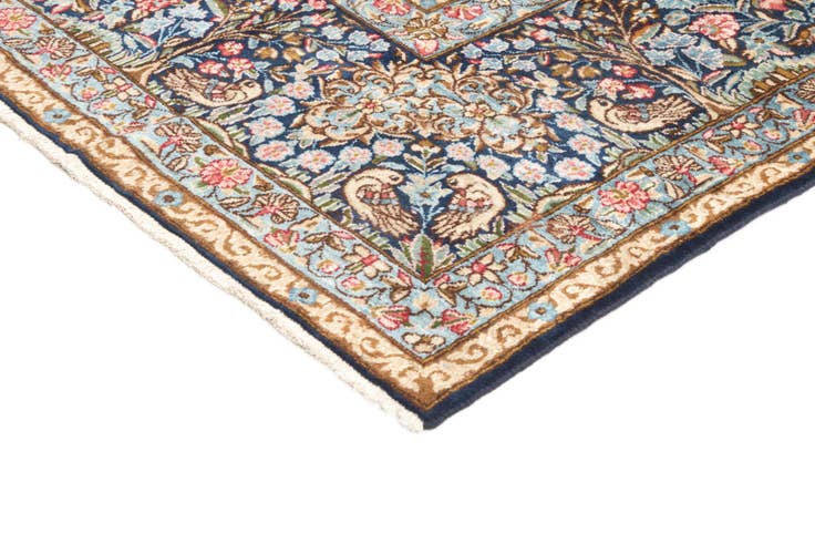 Detail image of 8' x 11' Kerman Rug