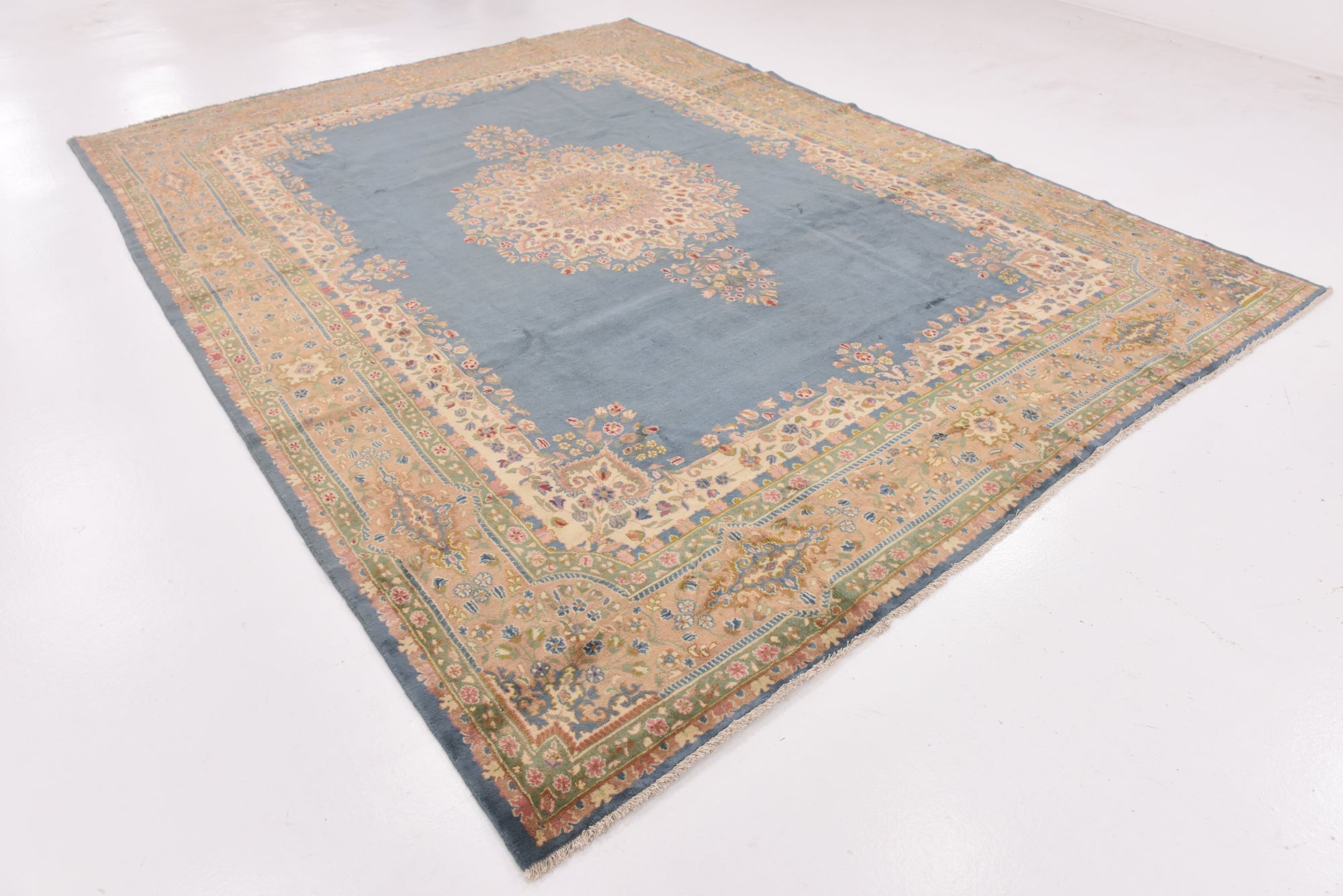 8' 9 x 11' 9 Hand Knotted Kerman Persian Wool Rug