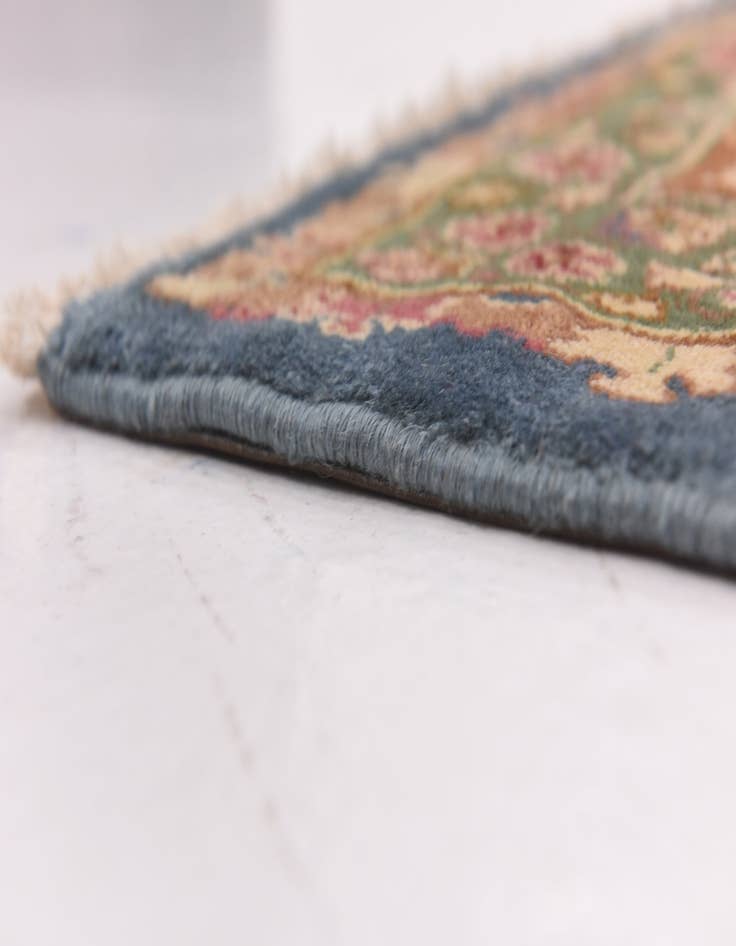 Detail image of 8' 9 x 11' 9 Hand Knotted Kerman Persian Wool Rug