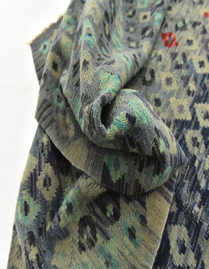 Detail image of 6' 8 x 8' 3  Hand Woven Kilim Maymana Wool Rug