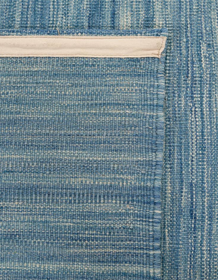 Detail image of 5' x 6' 6  Hand Woven Kilim Modern Wool Rug