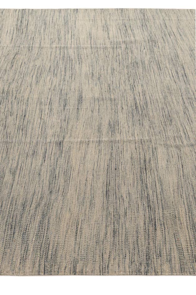 Detail image of 6' 4 x 9' 6 Hand Woven Kilim Modern Wool Rug