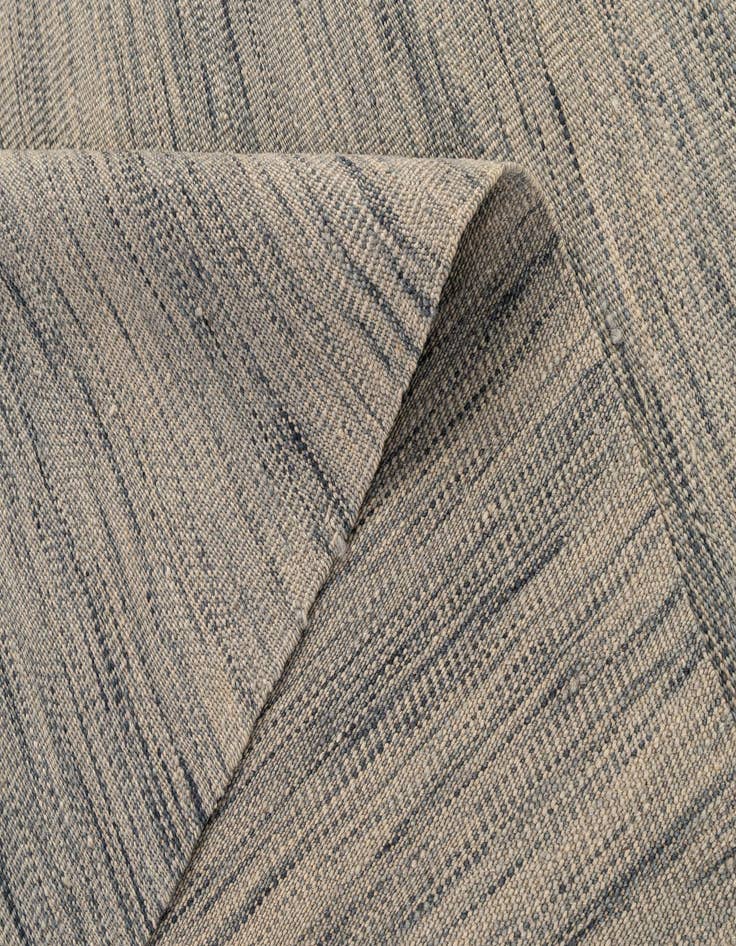 Detail image of 6' 3 x 9' 7  Hand Woven Kilim Modern Wool Rug