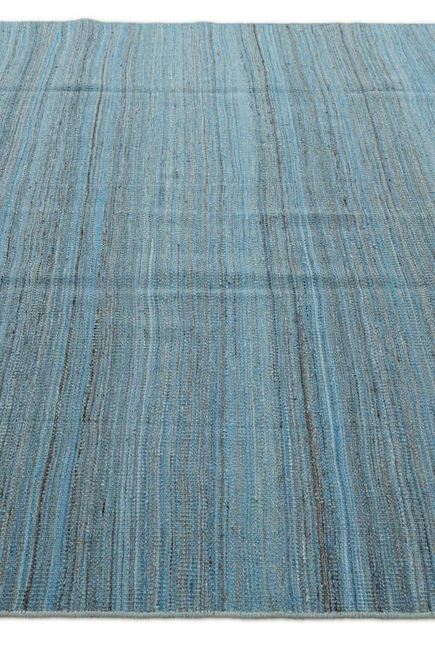 Detail image of 6' 4 x 9' 7 Hand Woven Kilim Modern Wool Rug